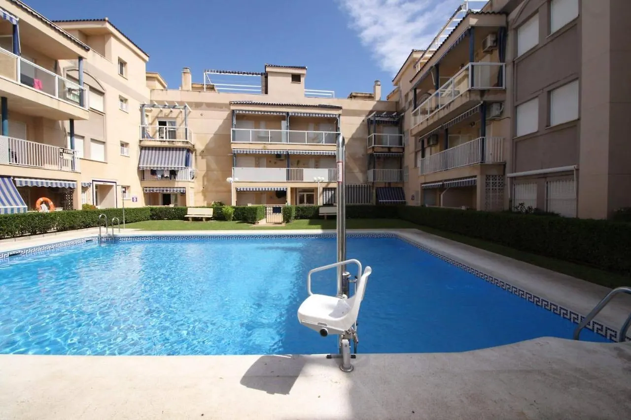 Apartamento Lentiscares 118. Dos habitaciones con salida a la piscina. Torrox