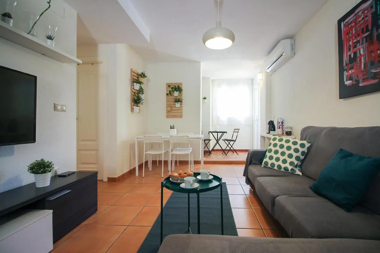 Apartamento Lentiscares 118. Dos habitaciones con salida a la piscina. Torrox